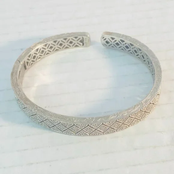 Beautiful Vintage Sterling Silver Geometric Cuff – Marked ISP 925 China - Picture 1 of 14